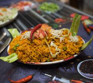 Mixed shezwan fried rice