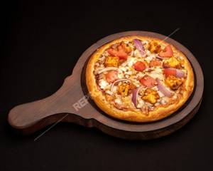 Bbq Paneer Pizza