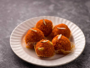 Boondi Ladoo
