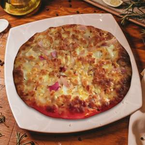 7" Onion Pizza
