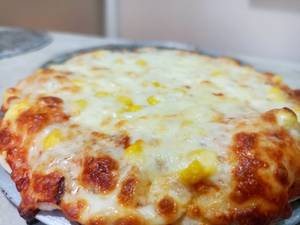 Cheese And Corn Pizza