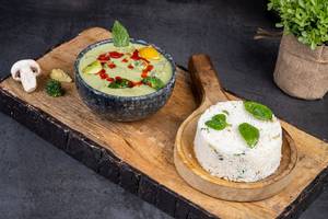 Veg Thai Green Curry With Steamed Rice