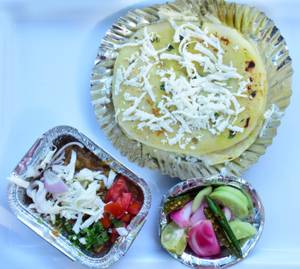 Paneer Fried Chole Kulcha