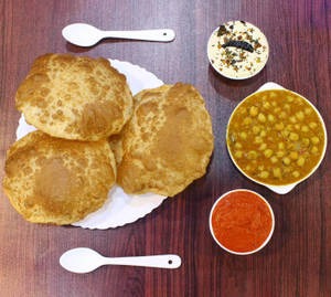 Chole Puri