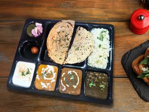 Premium North Indian Thali - Paneer Butter Masala