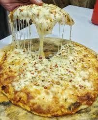 Cheese burst pizza
