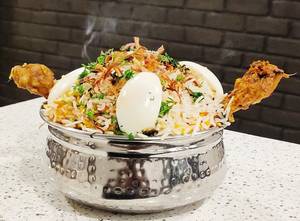 Chicken Hyderabadi Dum Biryani