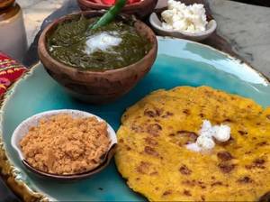Makki Ki Roti Sarso Ka Saag