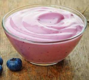 Preservative free blueberry yogurt [125 grams]                                                             
