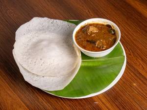 Appam(3) With Chicken Curry
