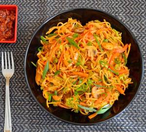 Schezwan Veg Noodles