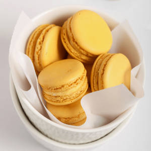 Lemon Macaron