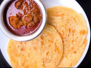 Parotta + Chicken Curry Combo