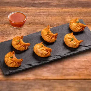 Chicken Tikka Fried Momos
