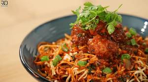 Veg Schezwan Rice with Gravy