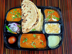 Non Veg Deluxe Thali