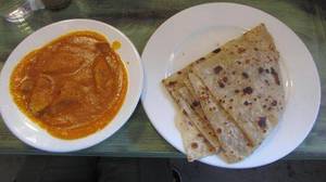 Roti (5 Pcs) Egg Omlet Gravy (2 Pcs Egg)