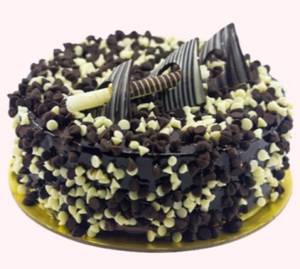 Choco Chips Cake