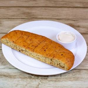 Garlic Bread With Cheese Dip