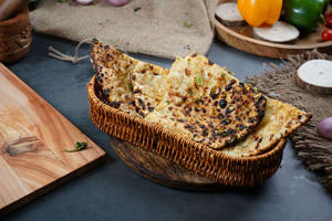 Paneer Onion Paratha [Combo Of 2]