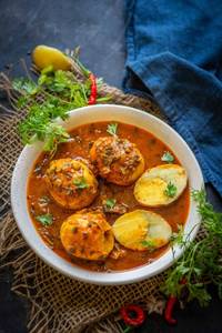 Dhaba Egg Gravy
