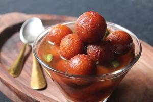 Desi Ghee Gulab Jamun