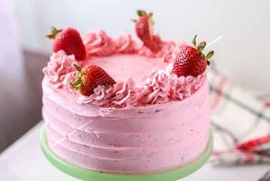Starwberry Cake