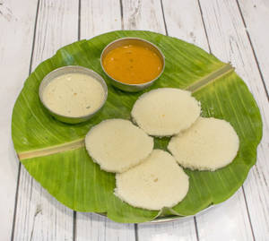 Plain Idli