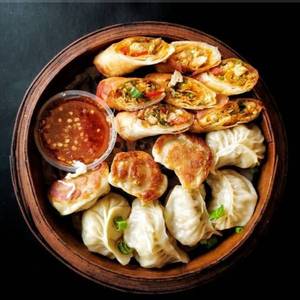 Spring Rolls + Veg Momoz