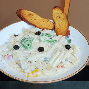 Italian Pasta Alfredo