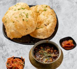Chole Bhatoore          