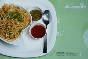 Schezwan Veg Noodles