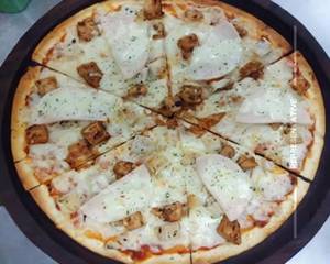 Chicken Lover Pizza