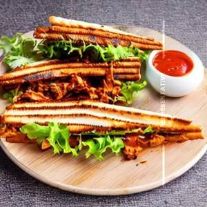 Marine Chicken Makhani Sandwich