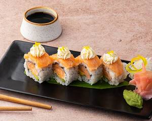 Salmon Philly Sushi Roll [4 Pcs]