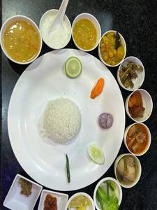 Naga Pork Thali