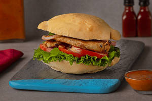 Nando's Classic Burger