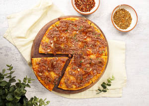 10" Spicy Lamb Minced Pizza