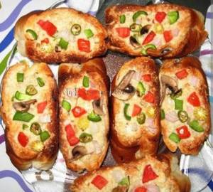 Mixed Veg Garlic Bread