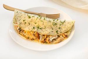 Smoked-Chicken and Cheese Omelette