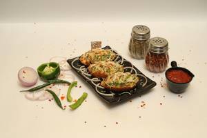 Chilli & Cheese Garlic Bread (3 Pcs)