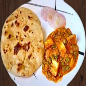 Roti (5 Pcs) Mattar Paneer