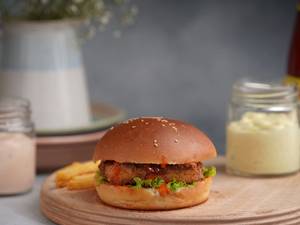Spicy Crispy Paneer Burger