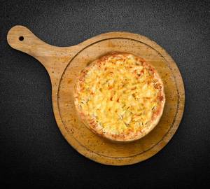 Pineapple chesse pizza