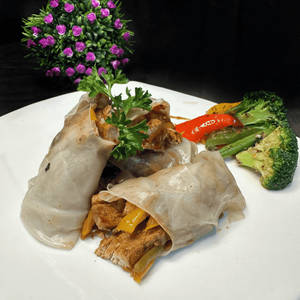 Vietnamese Chicken BBQ Rice Paper Rolls