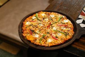 Tangy Paneer Pizza