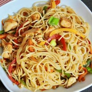 Chicken Egg Chowmein