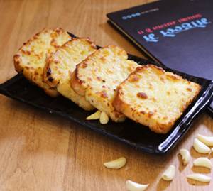 Cheese Garlic Bread