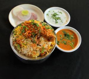 Chicken Dum Biryani 