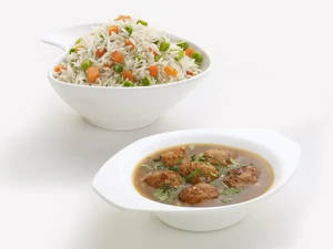 Veg manchurian with veg fried rice